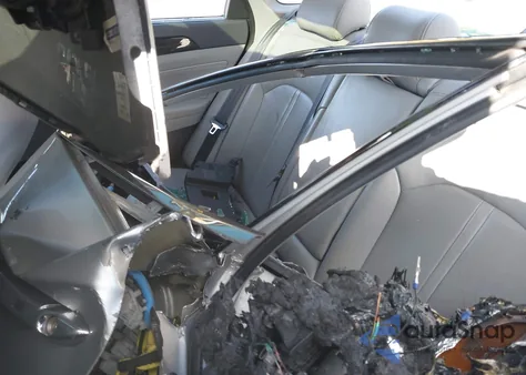 2015 Hyundai Sonata Limited z USA, uszkodzony, nr VIN 5NPE34AF9FH251134